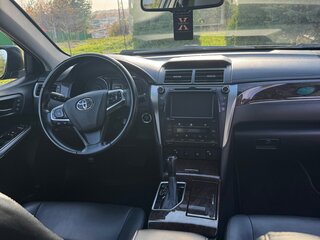 2017 Toyota Camry VII (XV50) Рестайлинг, чёрный, 2150000 рублей, вид 5