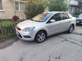 2008 Ford Focus II Рестайлинг, серебристый, 500000 рублей, вид 1