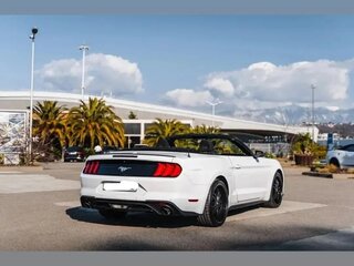 2018 Ford Mustang VI Рестайлинг, белый, 2595000 рублей, вид 5