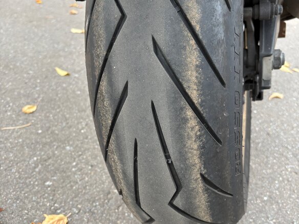 2011 Yamaha FZ8, белый, 490000 рублей - вид 9
