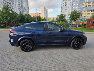 2021 BMW X6 M Competition III (F96), синий, 12500000 рублей, вид 4