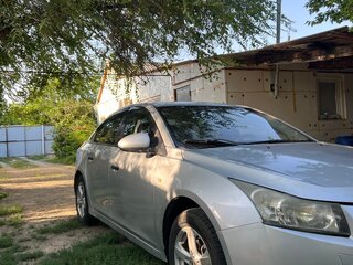 2009 Chevrolet Cruze I, серебристый, 550000 рублей, вид 1