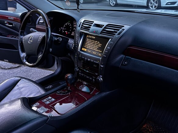 2007 Lexus LS Long 460 L IV, серебристый, 900000 рублей - вид 21