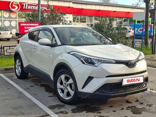 2017 Toyota C-HR I, белый, 1850000 рублей, вид 2