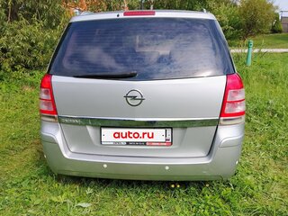 2013 Opel Zafira B Рестайлинг, серебристый, 710000 рублей, вид 5