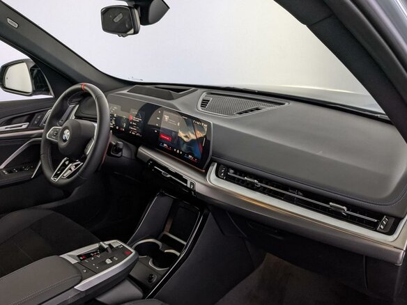 2025 BMW X1 Long M35Li III (U11/U12), серый, 6800000 рублей - вид 8