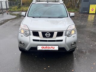 2013 Nissan X-Trail II Рестайлинг, серебристый, 1450000 рублей, вид 1