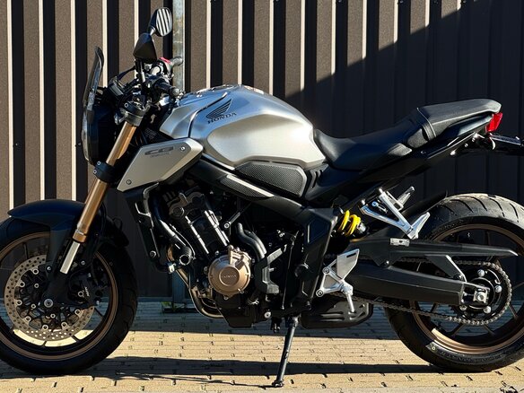 2019 Honda CB 650R, серебристый, 725000 рублей - вид 5