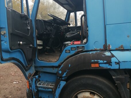 2007 КамАЗ 65117, голубой, 920000 рублей, вид 3