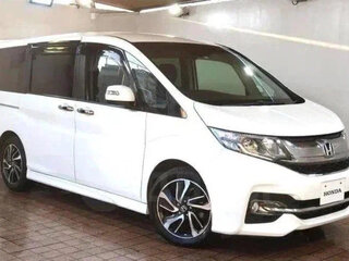 2017 Honda Stepwgn Spada V, белый, 1310007 рублей, вид 3