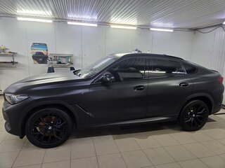 2022 BMW X6 30d III (G06), чёрный, 9500000 рублей, вид 4