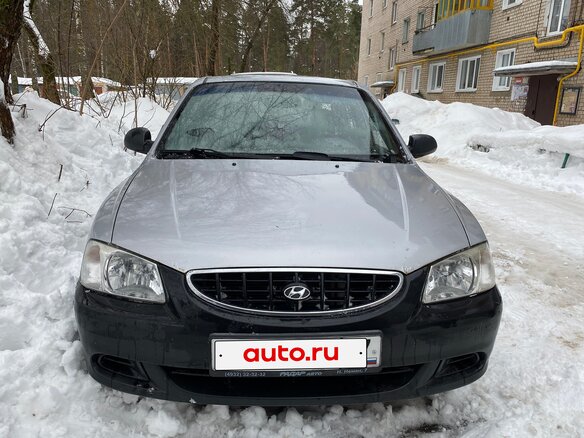 2005 Hyundai Accent ТагАЗ II, серебристый, 330000 рублей - вид 1