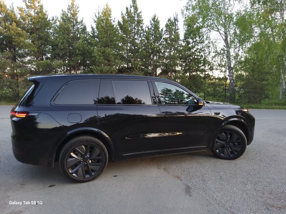 2023 Li Auto (Lixiang) L9 44.5 kWh I, чёрный - вид 18