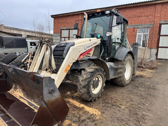 2019 Terex TLB 825, 4700000 рублей - вид 5