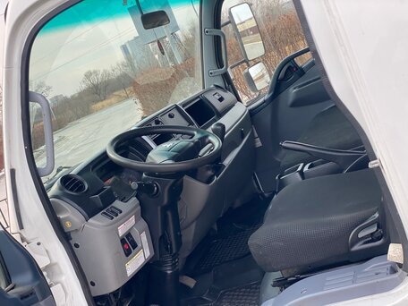 2021 Fuso (Mitsubishi) Canter, белый, 3750000 рублей, вид 3
