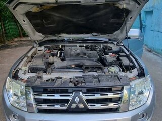 2011 Mitsubishi Pajero IV Рестайлинг 1, серебристый, 2200000 рублей, вид 4