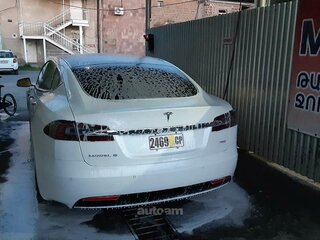 2017 Tesla Model S 75 I Рестайлинг, белый, 4981270 рублей, вид 4