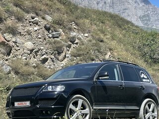 2006 Volkswagen Touareg I, чёрный, 1000000 рублей, вид 3