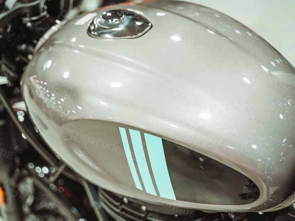 2026 Royal Enfield Hunter, серебристый, 432000 рублей - вид 18