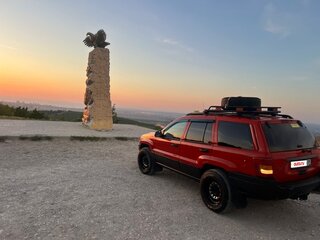1999 Jeep Grand Cherokee II (WJ), красный, 1300000 рублей, вид 5