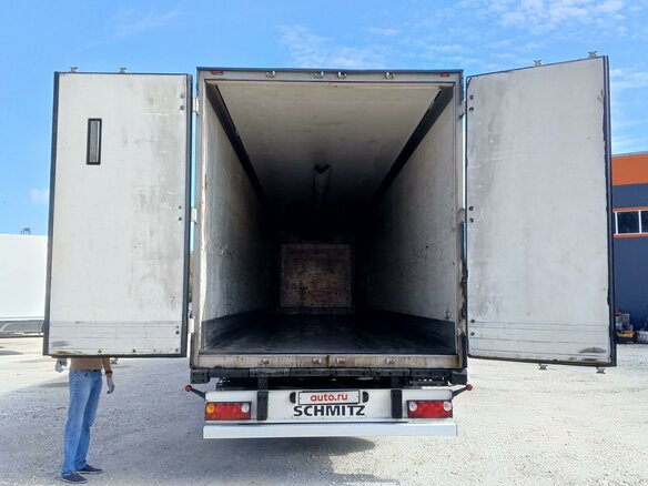 2007 Schmitz Cargobull SKO, белый, 2700000 рублей - вид 10