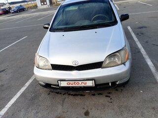 2001 Toyota Echo, серебристый, 320000 рублей, вид 2