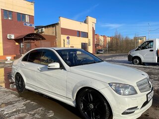 2010 Mercedes-Benz C-Класс 250 5G-TRONIC III (W204), белый, 1400000 рублей, вид 2