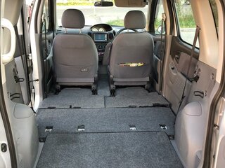 2002 Toyota FunCargo, серый, 400000 рублей, вид 4