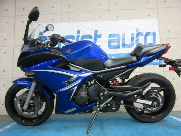 2010 Yamaha FZ6, синий, 500000 рублей - вид 2