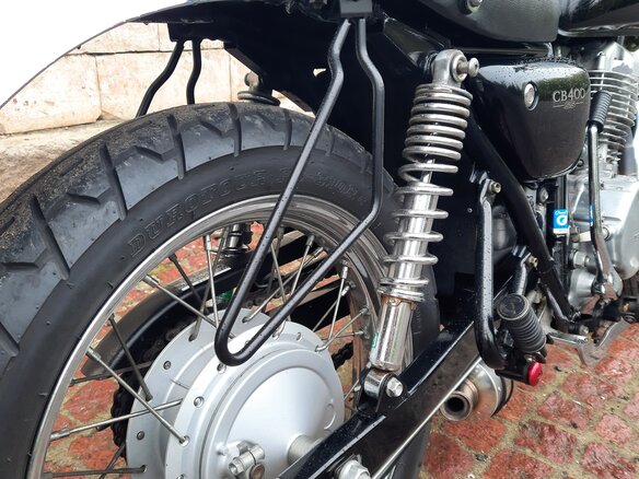 2005 Honda CB 400SS, чёрный, 360000 рублей - вид 2