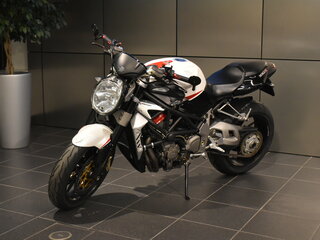 MV Agusta Brutale 910
