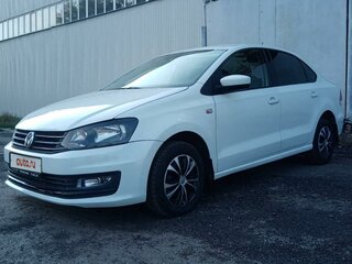 2018 Volkswagen Polo V Рестайлинг, белый, 770000 рублей, вид 1
