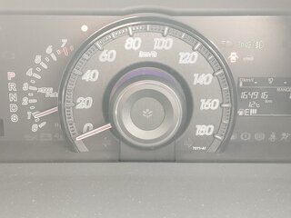 2011 Honda Stepwgn IV, белый, 2100000 рублей, вид 2