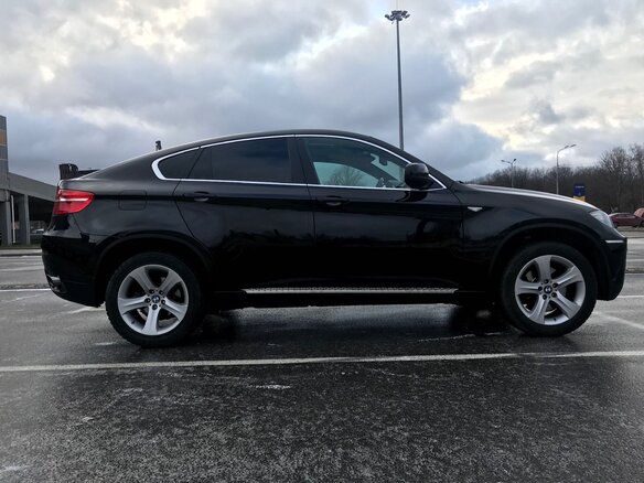 2010 BMW X6 40d I (E71), чёрный - вид 4