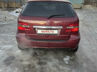 2009 Mercedes-Benz B-Класс 170 I (W245) Рестайлинг, пурпурный, 510000 рублей, вид 3