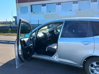 2005 Honda Fit I, серый, 600000 рублей, вид 4