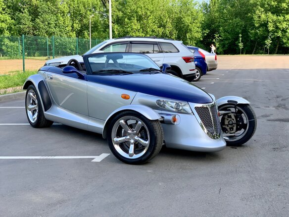 2001 Chrysler Prowler, серебристый - вид 2