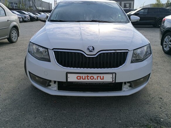 2016 Skoda Octavia III (A7), белый, 850000 рублей