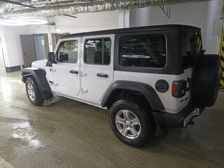 2022 Jeep Wrangler IV (JL), белый, 3707000 рублей, вид 5