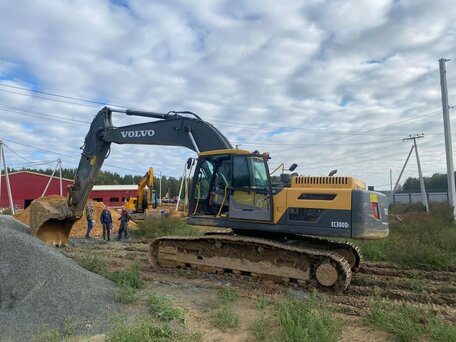 2014 Volvo EC, жёлтый, 7000000 рублей, вид 1