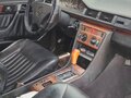1990 Mercedes-Benz W124 230, серебристый, 800000 рублей - вид 5