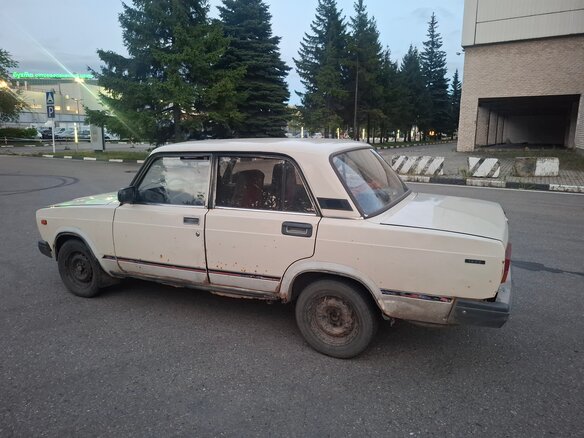 1996 Lada (ВАЗ) 2107, бежевый - вид 4