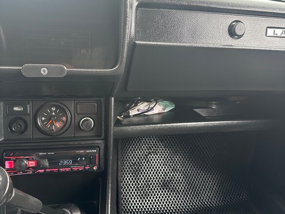 2011 Lada (ВАЗ) 2107, чёрный, 330000 рублей - вид 12