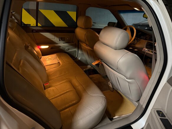 1998 Cadillac DeVille VII, белый, 3000000 рублей - вид 6