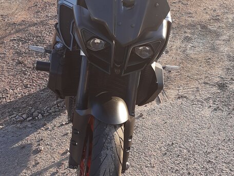 2019 Yamaha MT-10, чёрный, 1400000 рублей, вид 1