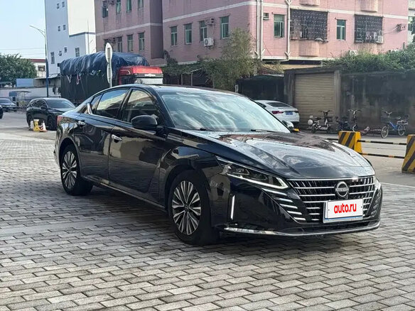 2022 Nissan Altima VI (L34) Рестайлинг, чёрный, 1830000 рублей - вид 2