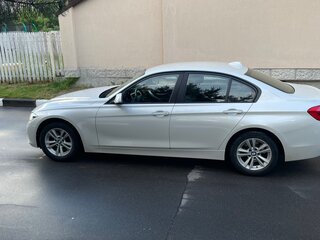 2017 BMW 3 серии 318i VI (F3x) Рестайлинг, белый, 1900000 рублей, вид 3