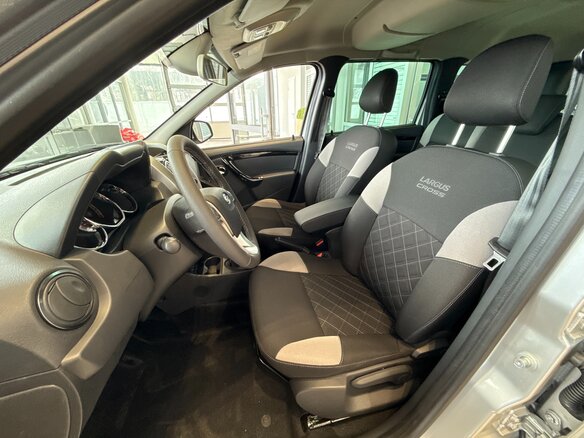 2026 Lada (ВАЗ) Largus Cross I Рестайлинг, серебристый, 2092000 рублей - вид 8