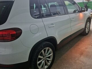 2015 Volkswagen Tiguan I Рестайлинг, белый, 1450000 рублей, вид 5