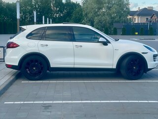 2011 Porsche Cayenne Diesel II (958), белый, 2100000 рублей, вид 4